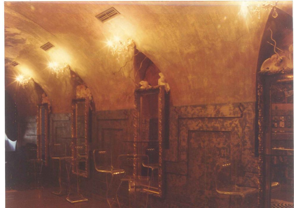 TEMPO, Bar de copas (1993). Diseño de interiores, España (Spain). Eugenio Bermejo.