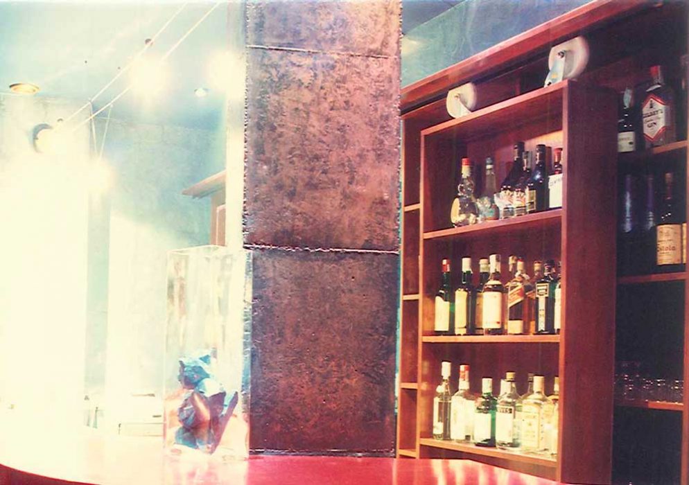 Abacanto, bar de copas (1991). Arquitectura, España (Spain). Eugenio Bermejo.
