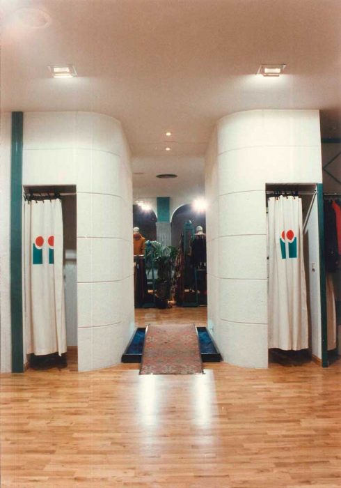 Tiendas (1984-1992). Diseño de interiores, España (Spain). Eugenio Bermejo.