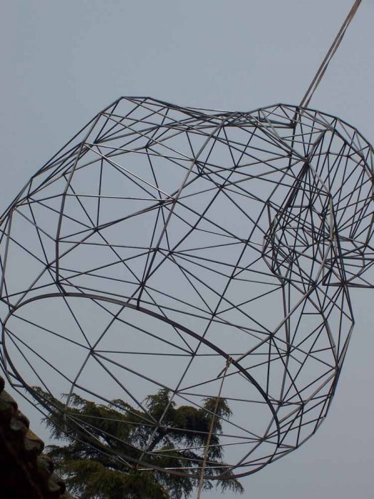 Ojo, videoinstalación (2000). Escultura, Spain. Eugenio Bermejo.