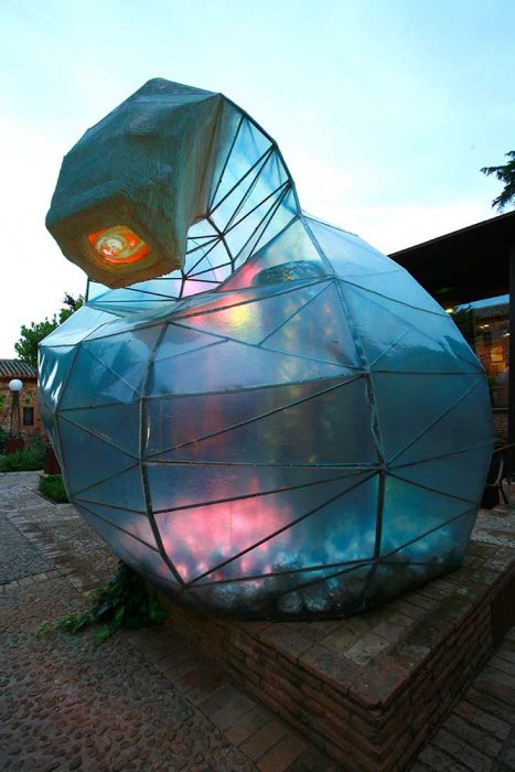 Ojo, videoinstalación (2000). Escultura, Spain. Eugenio Bermejo.